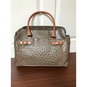 Kelly & Katie Bag Large Multiple Compartments for easy organization and access